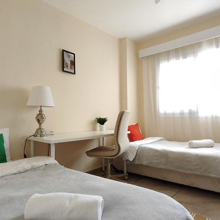 Weekend Apartments 3Br كيرينيا المظهر الخارجي الصورة
