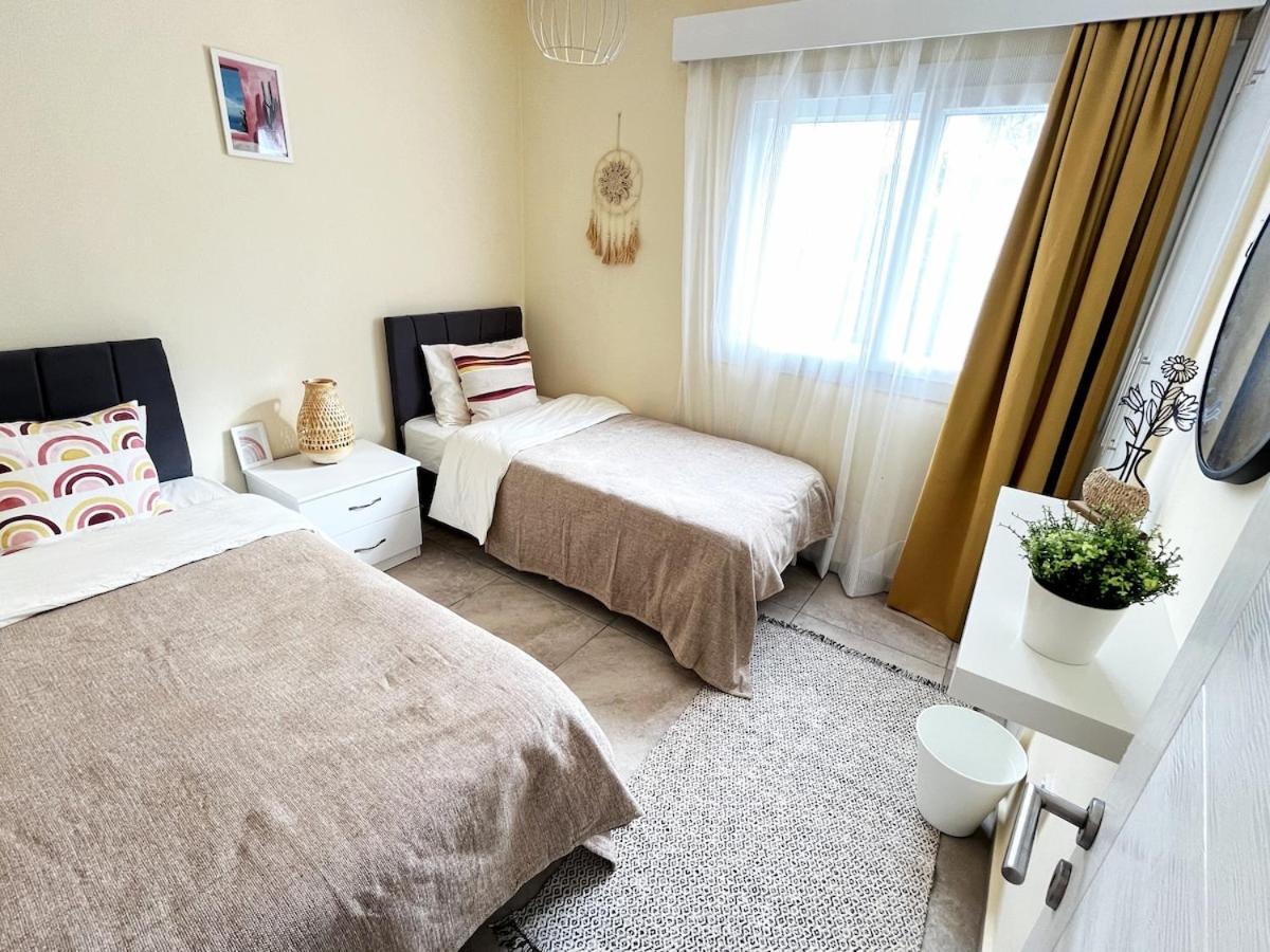 Weekend Apartments 3Br كيرينيا المظهر الخارجي الصورة