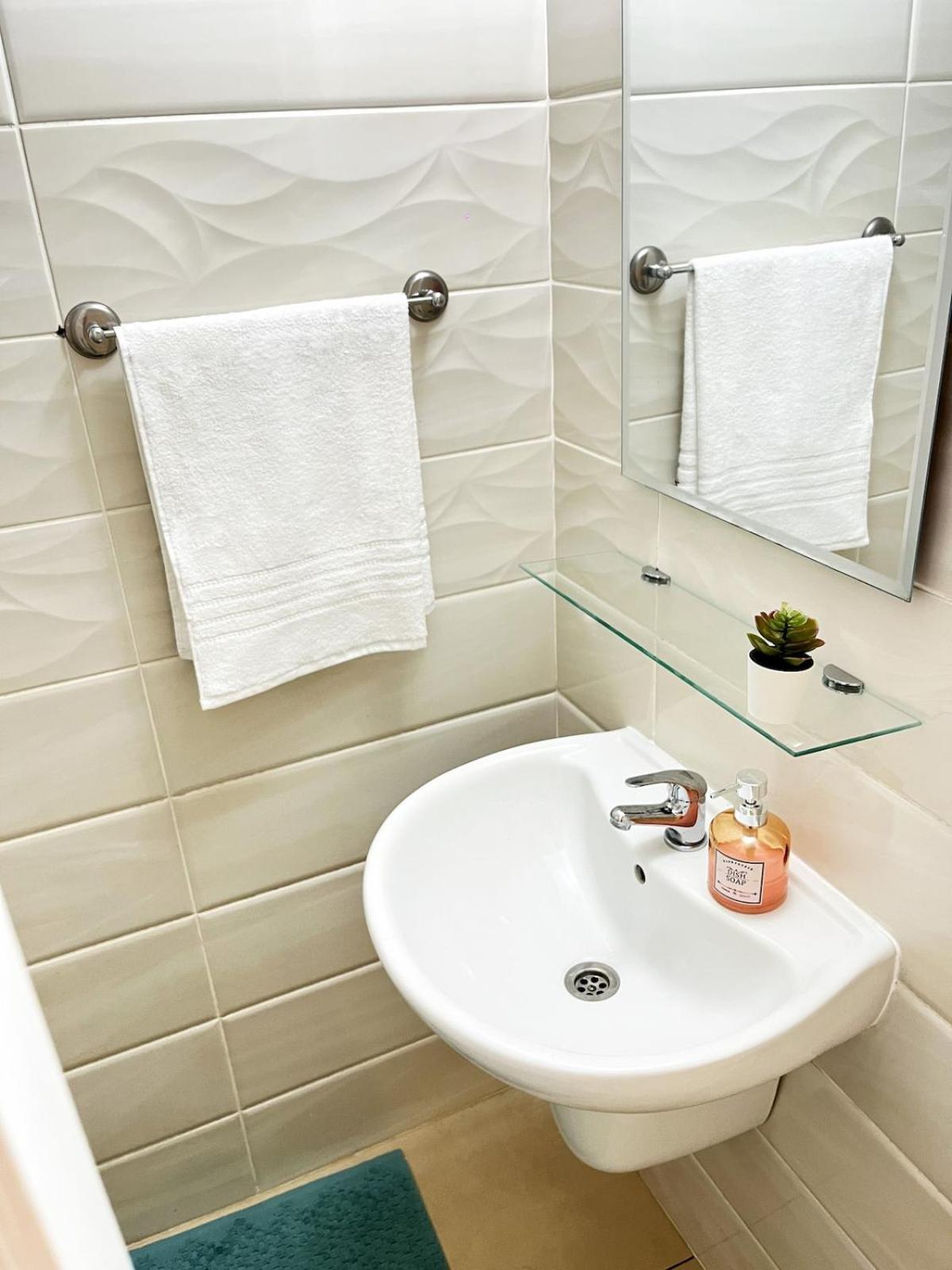 Weekend Apartments 3Br كيرينيا المظهر الخارجي الصورة