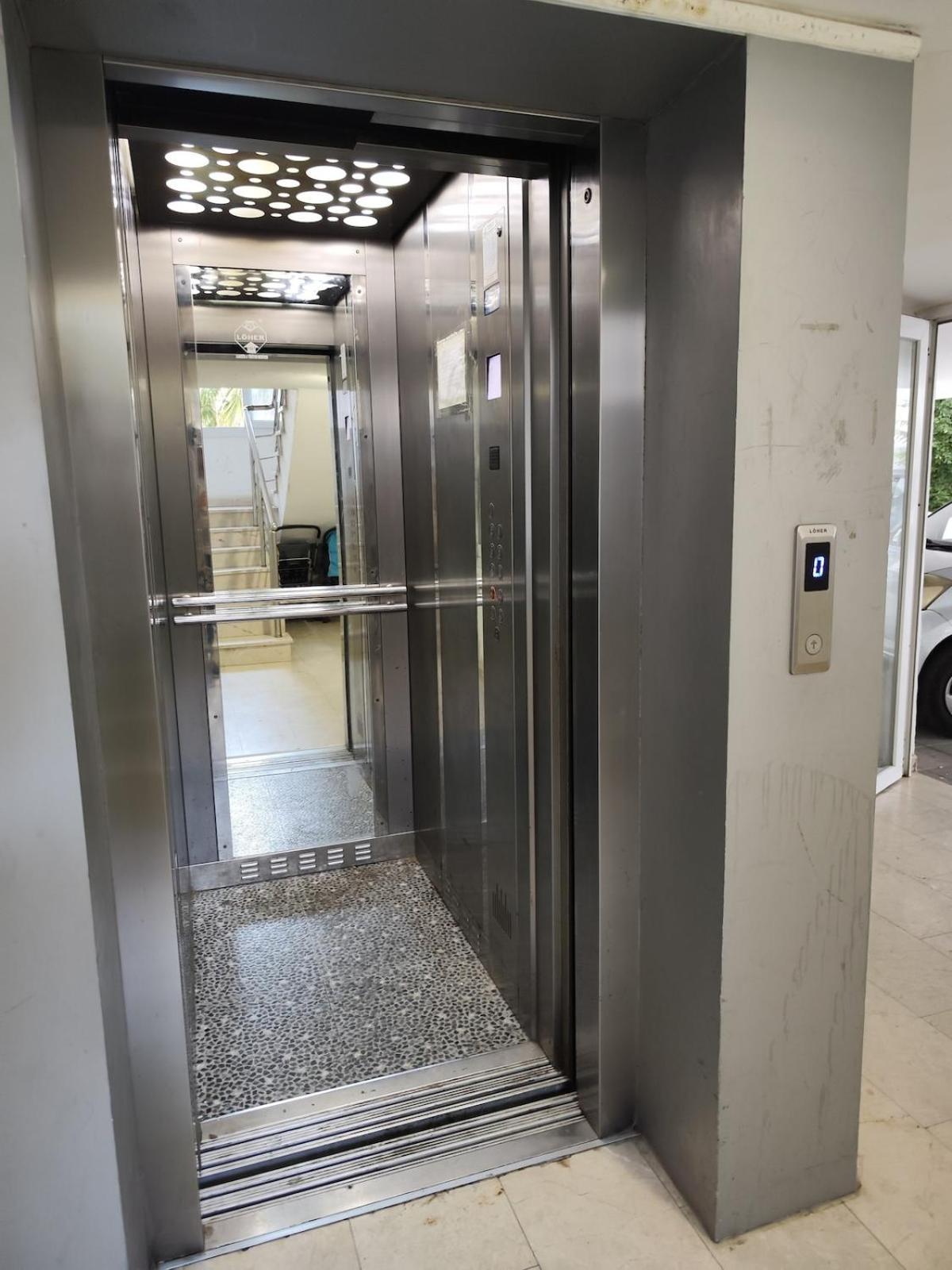 Weekend Apartments 3Br كيرينيا المظهر الخارجي الصورة