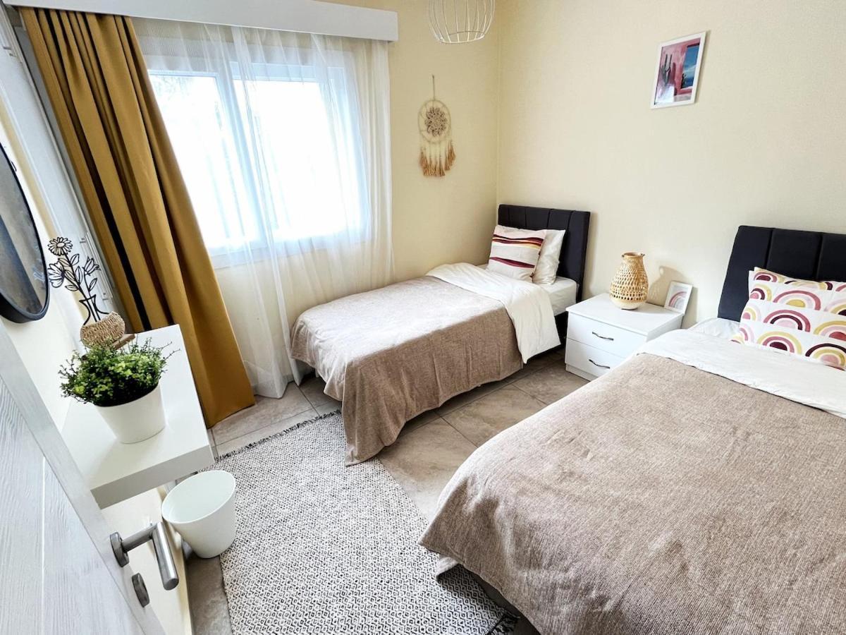 Weekend Apartments 3Br كيرينيا المظهر الخارجي الصورة