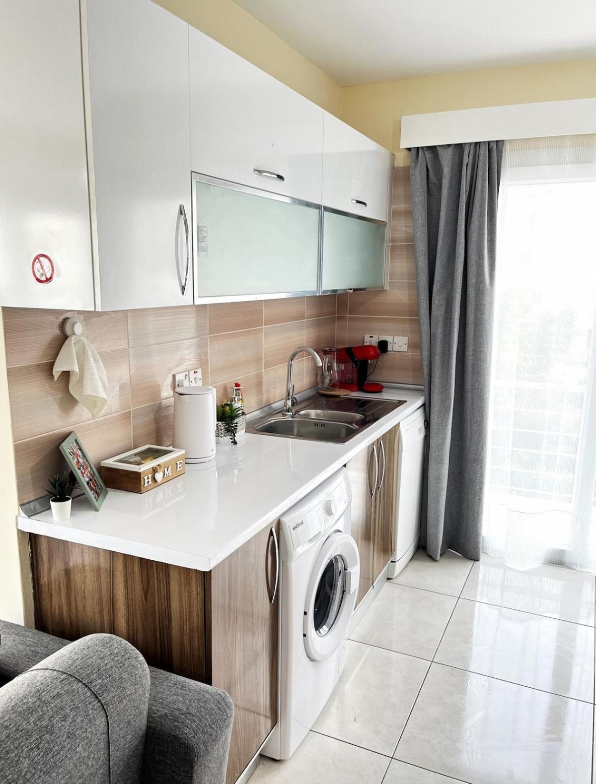 Weekend Apartments 3Br كيرينيا المظهر الخارجي الصورة