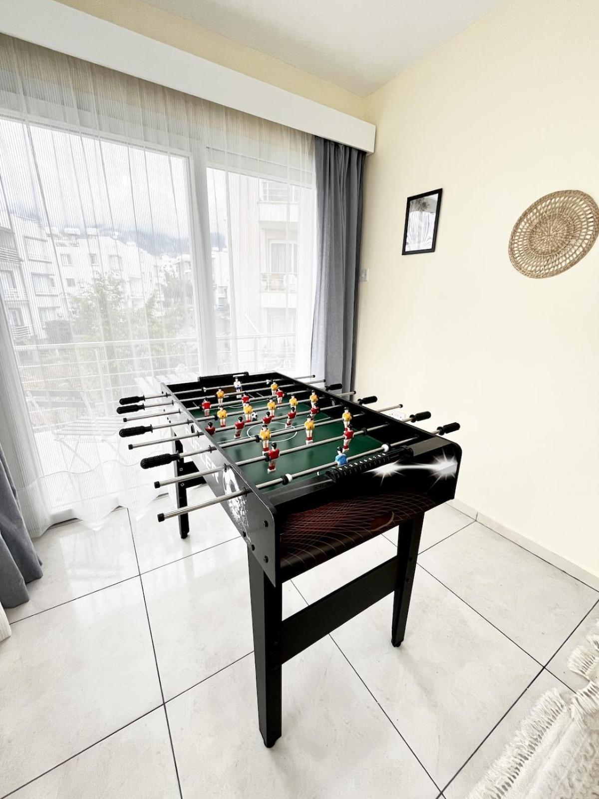 Weekend Apartments 3Br كيرينيا المظهر الخارجي الصورة
